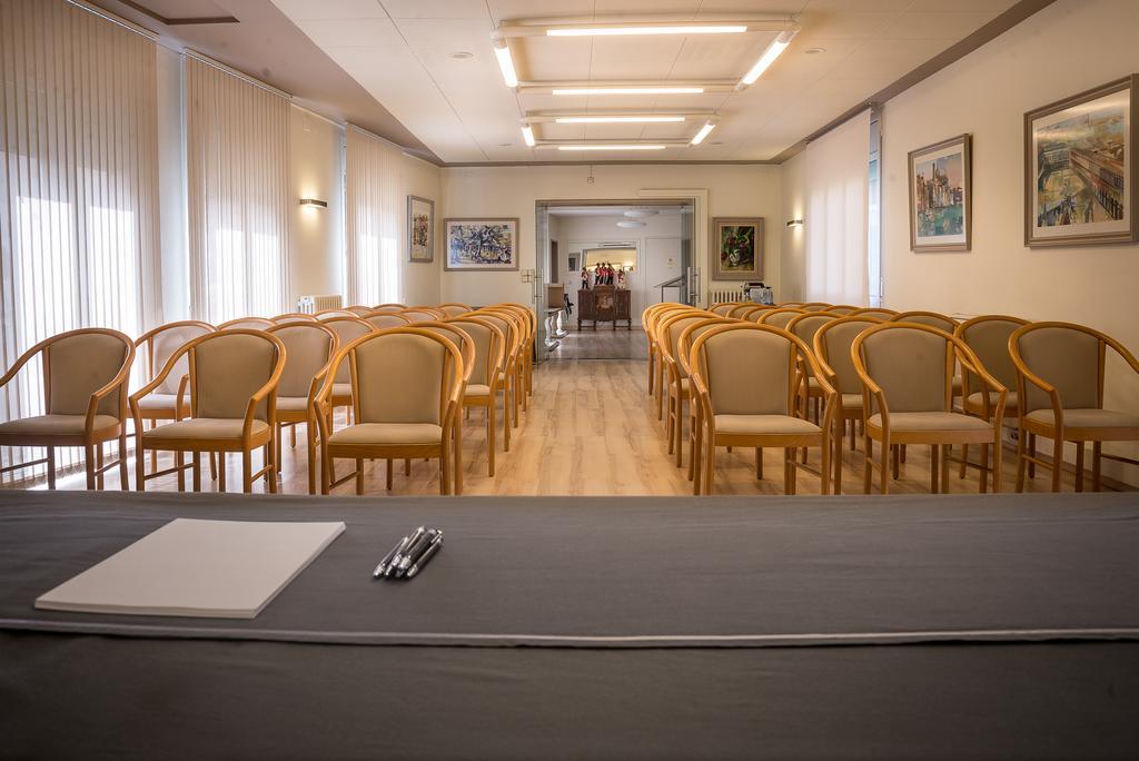 Hotel Pirineos Figueres By Pierre & Vacances Buitenkant foto