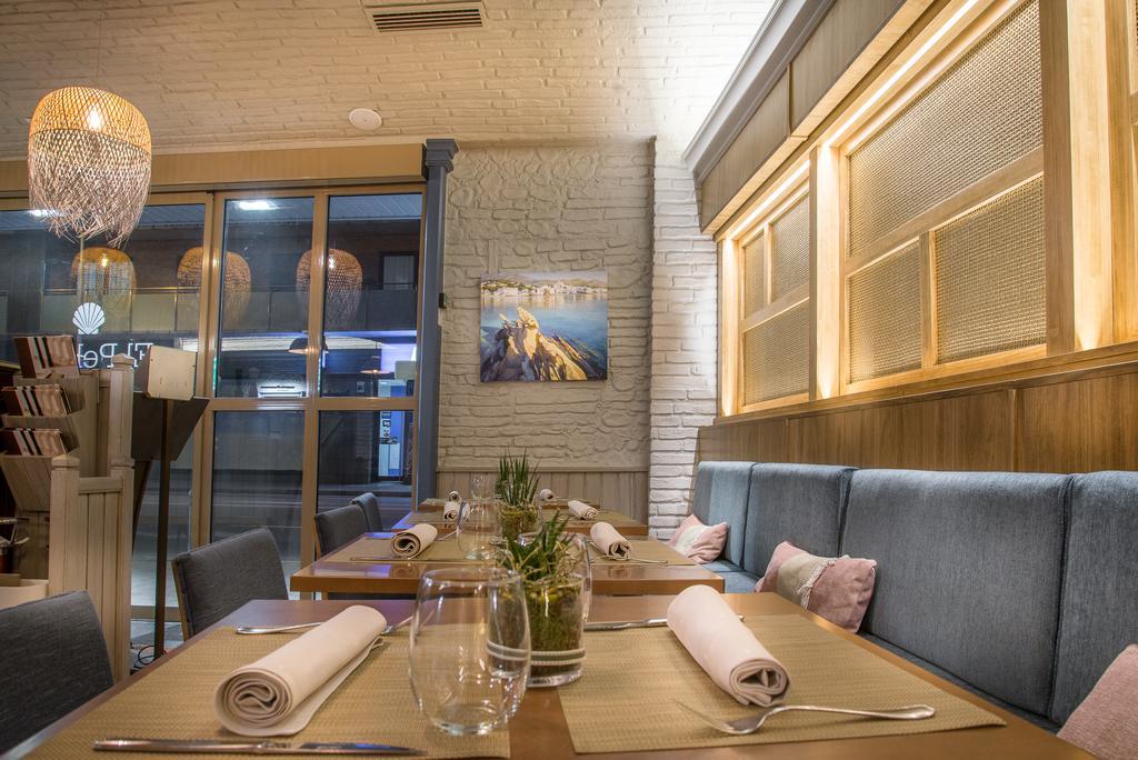 Hotel Pirineos Figueres By Pierre & Vacances Buitenkant foto